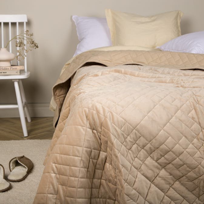 Överkast Venture Home Jilly