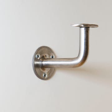 Väggfäste Herrljunga Ledstångsfabrik 870-RF för Inomhusbruk