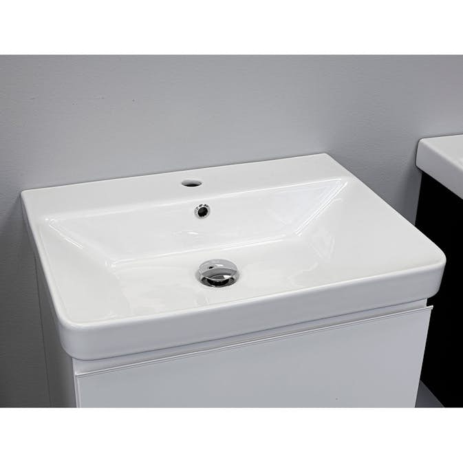 Tvättställ Arrow Victoria 600