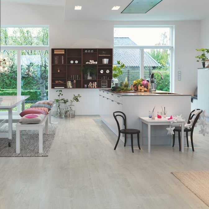 Vinylgolv Pergo Grey Gentle Oak Classic Plank