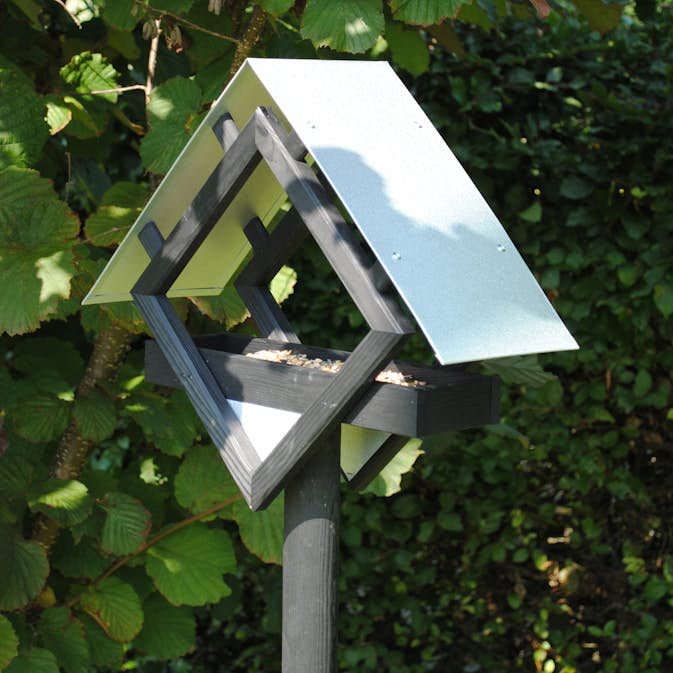 Fågelmatare Hortus Furu Zink Med Stativ