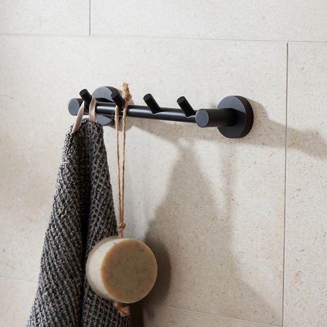 Kroklist Miller Badrum Bond