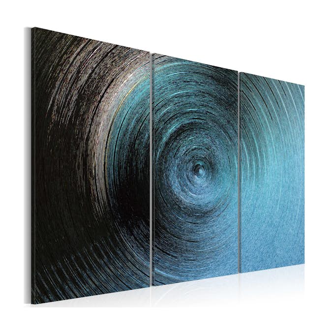 Tavla Arkiio In The Eye Of A Cyclone