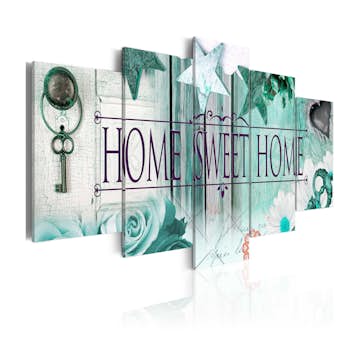 Tavla Arkiio Key On The Emerald Background