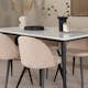 Matgrupp Venture Home Jolie med 4 Valentina Stitcthes Stolar Sammet