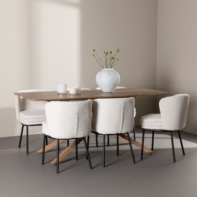 Matgrupp Venture Home Piazza 180 med 6 st Agnes Stolar