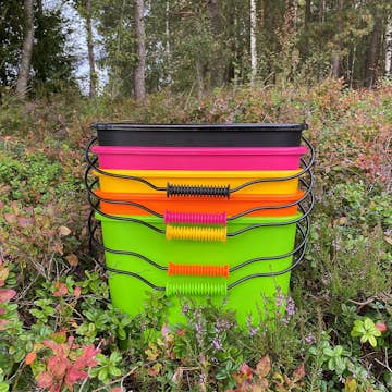 Hink Flexigarden Trican med Softgriphandtag Cerise, Orange, Lime 17 l