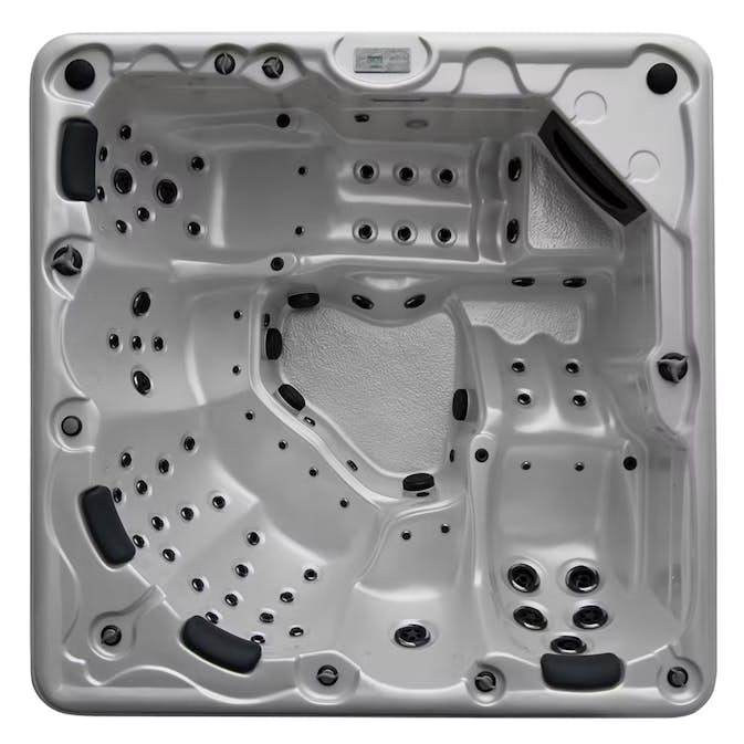 Utespa DenForm First Class 62 78 Jets Spabad för 6 Personer