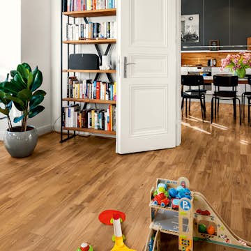 Parkettgolv Berg & Berg Ek L Vild Mattlack 3-Stav