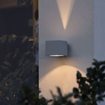 Vägglykta Gnosjö Konstsmide Modena Kvadrat G9