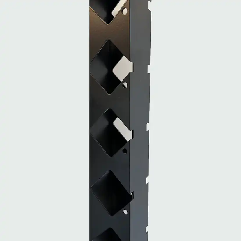 Staketstolpe Bolmen 1765mm Hörnstolpe 45grader Svart Höjd: 1765 mm, Svart