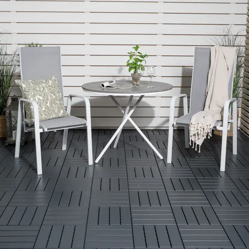 Cafégrupp Venture Home Pincy Ø 90 med 2 Copacabana Stolar