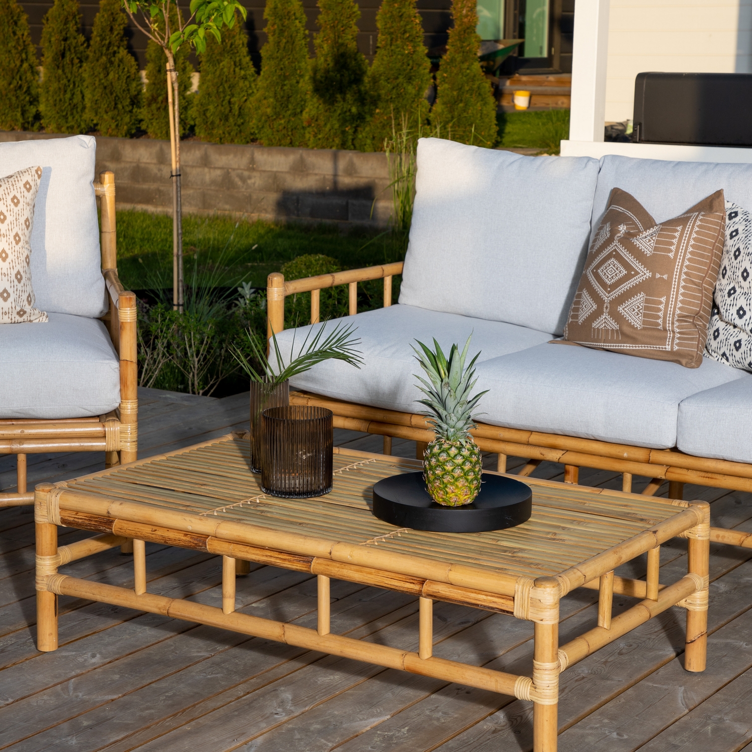 Soffbord Venture Home Cane Utomhus