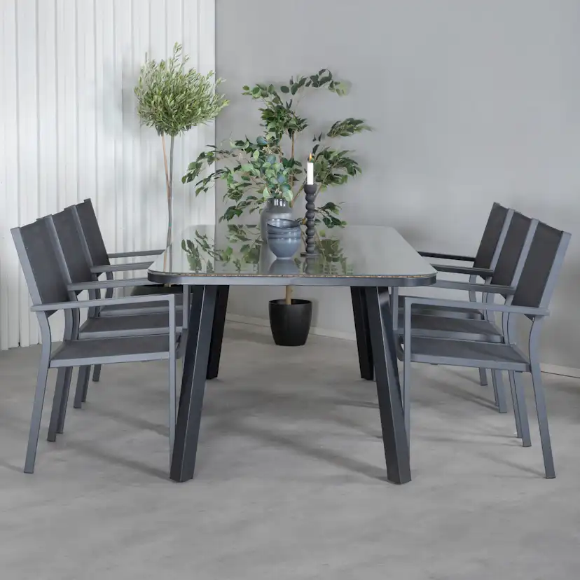 Matgrupp Venture Home Olle med 6 Curz Stapelbara Matstolar