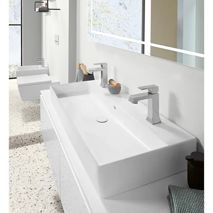 Badrumsspegel Villeroy & Boch Finion med Belysning
