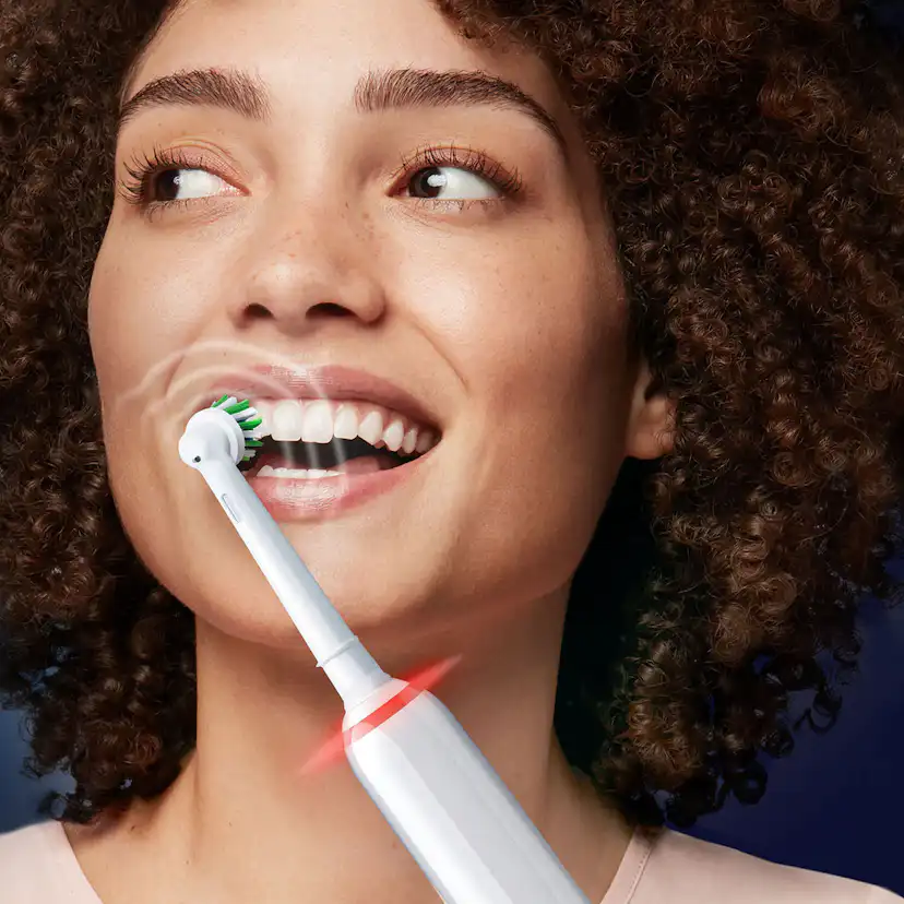 Eltandborste Oral-B Pro 3 White Olympics + TC