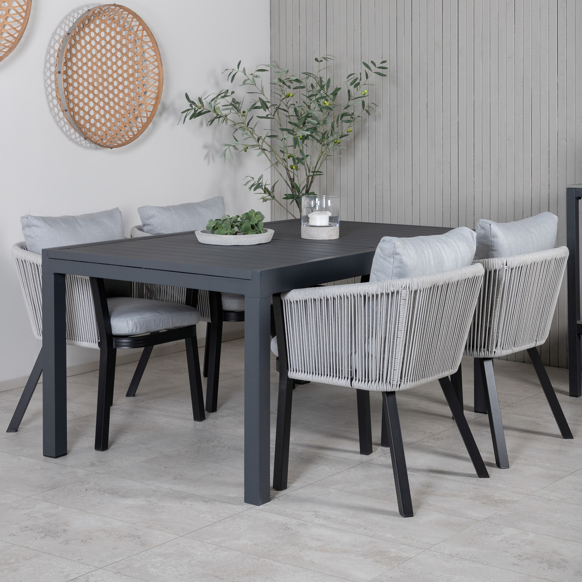 Matgrupp Venture Home Marbella med 4 Veny Stolar