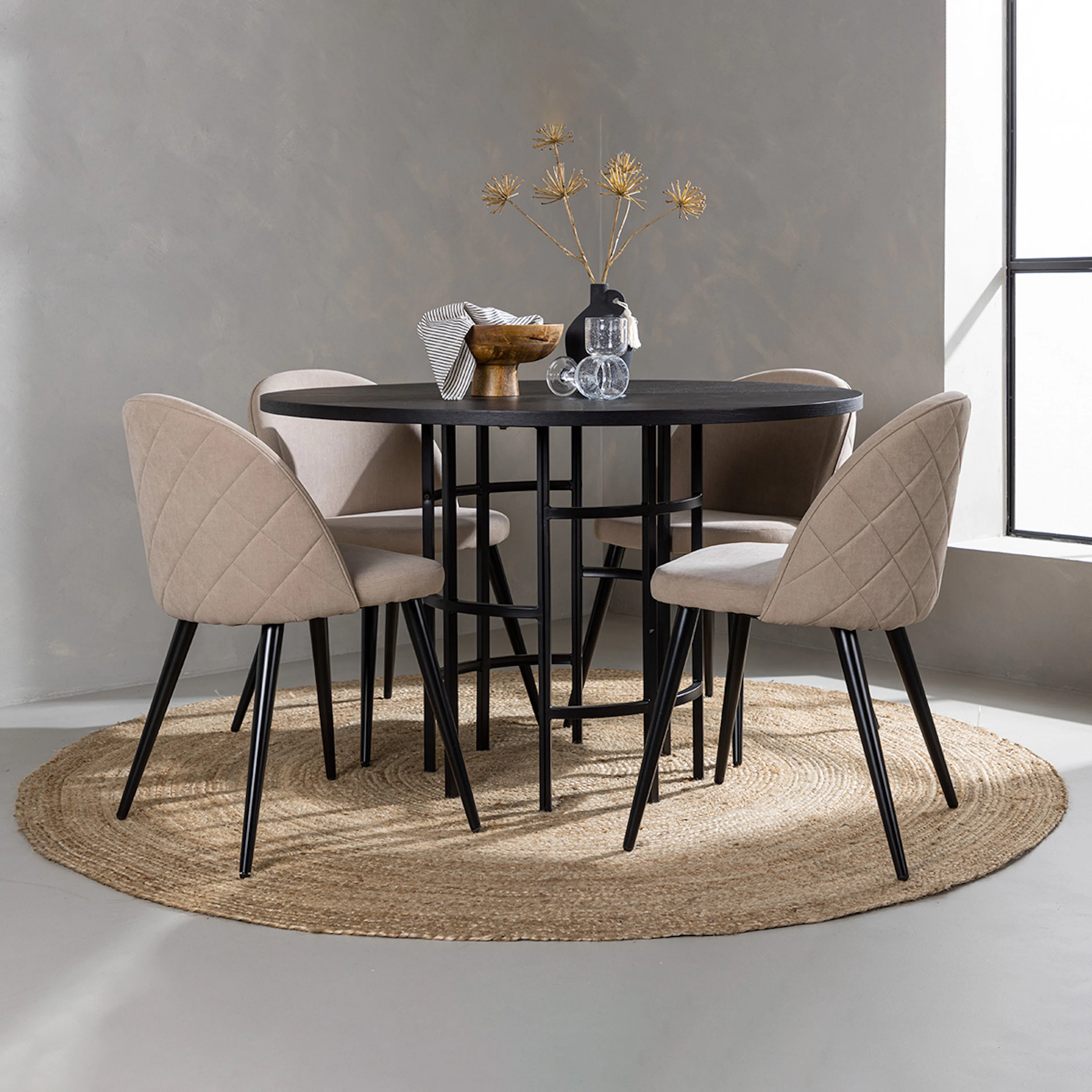 Beige/Svart