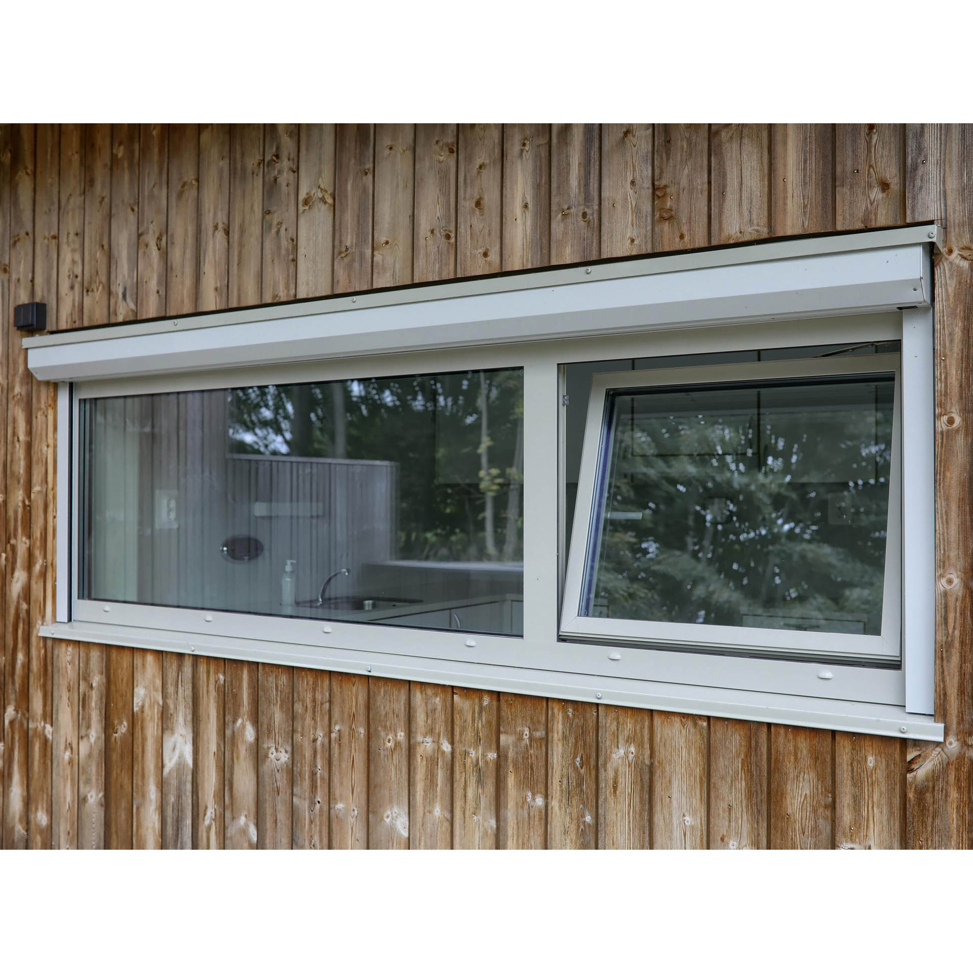 Underkantshängt Kippfönster NorDan HelAlu 3-Glas Aluminium
