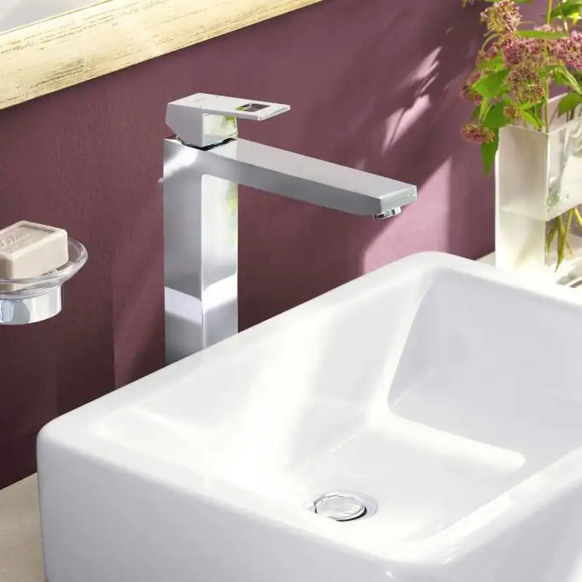 Tvättställsblandare Grohe Eurocube 23406 med Hög Pip