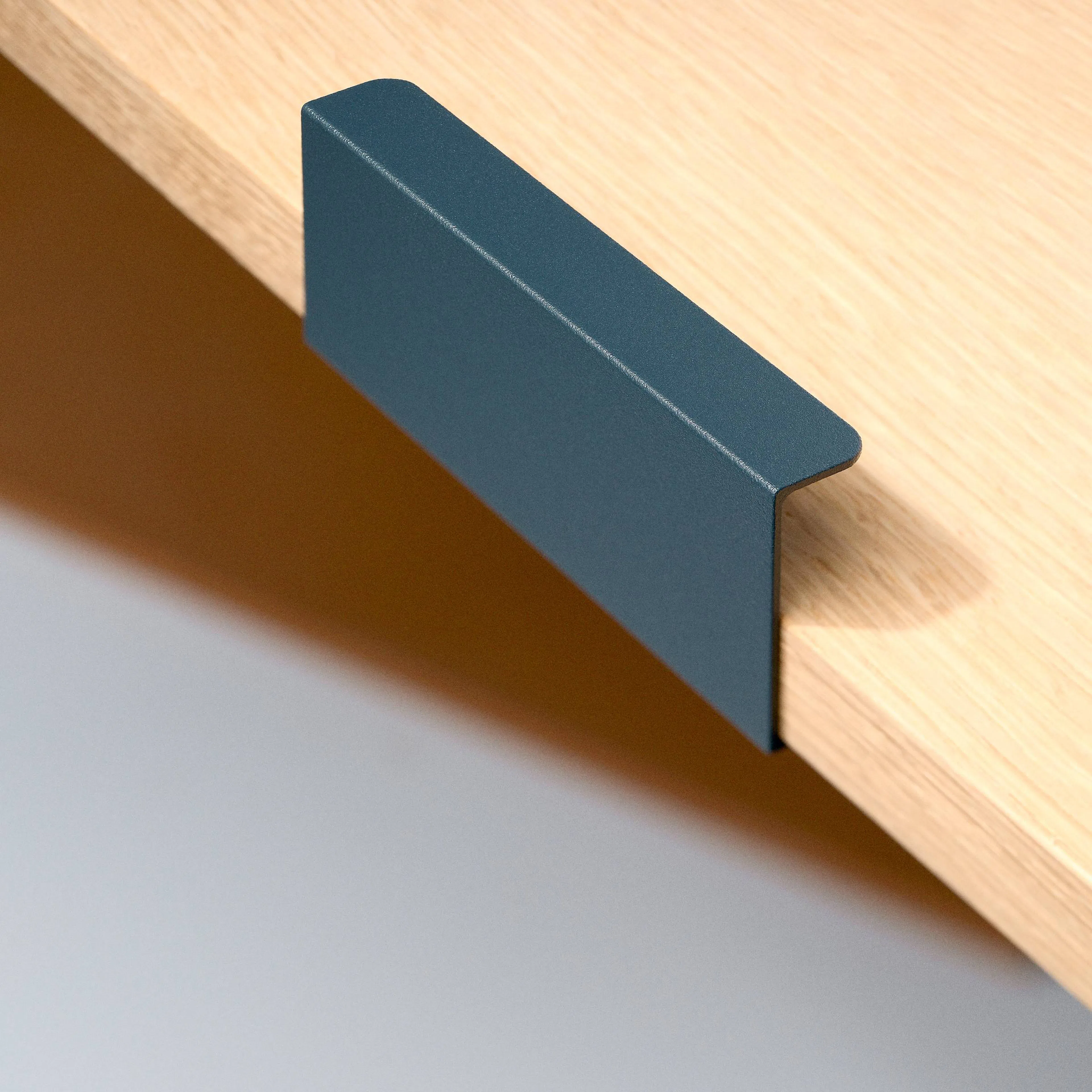 Profilhandtag Hide Toniton Deep Blue 120mm Deep Blue, 80 cc