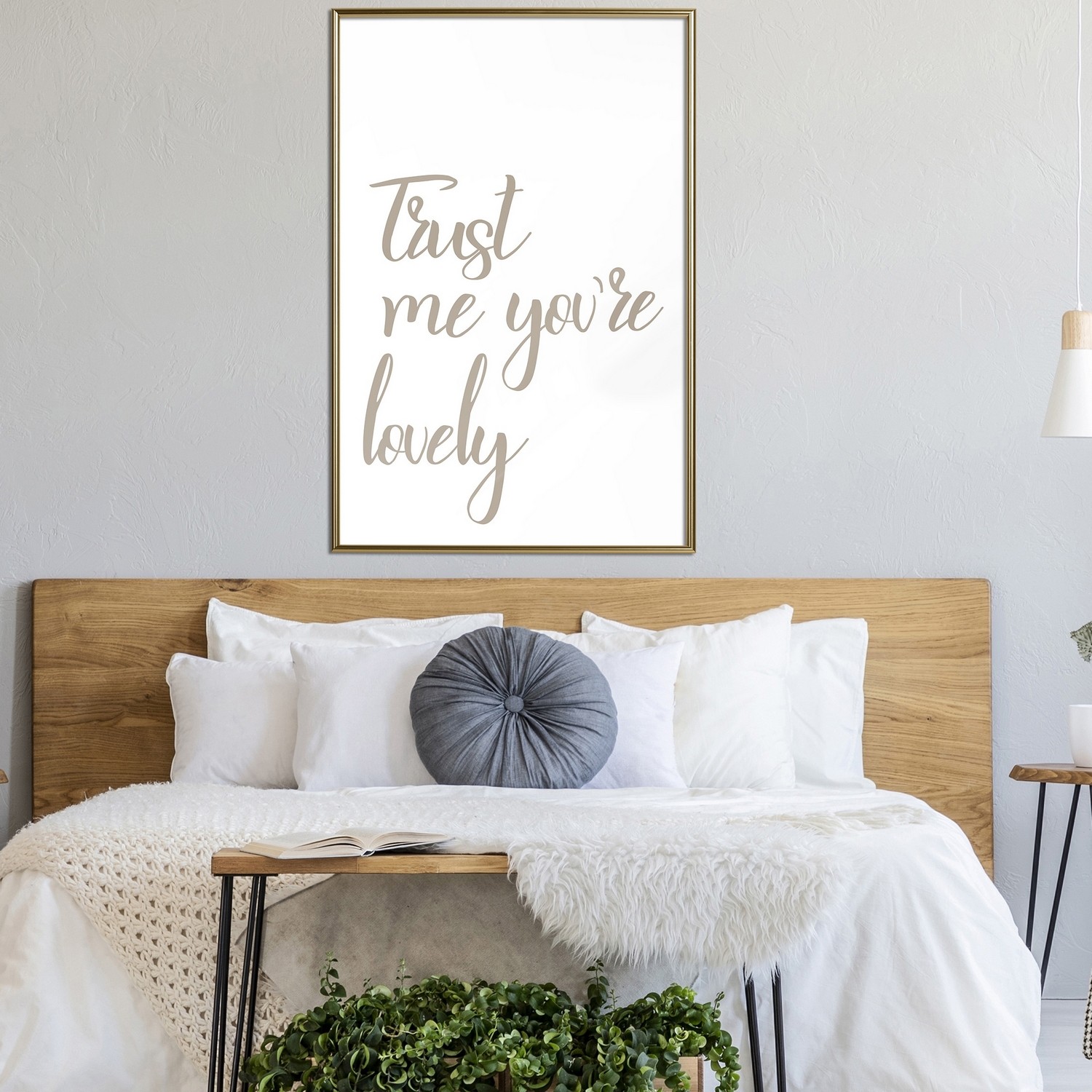 Affisch - Trust Me You're Lovely [Poster] 40x60 Guld ram, 40x60 cm