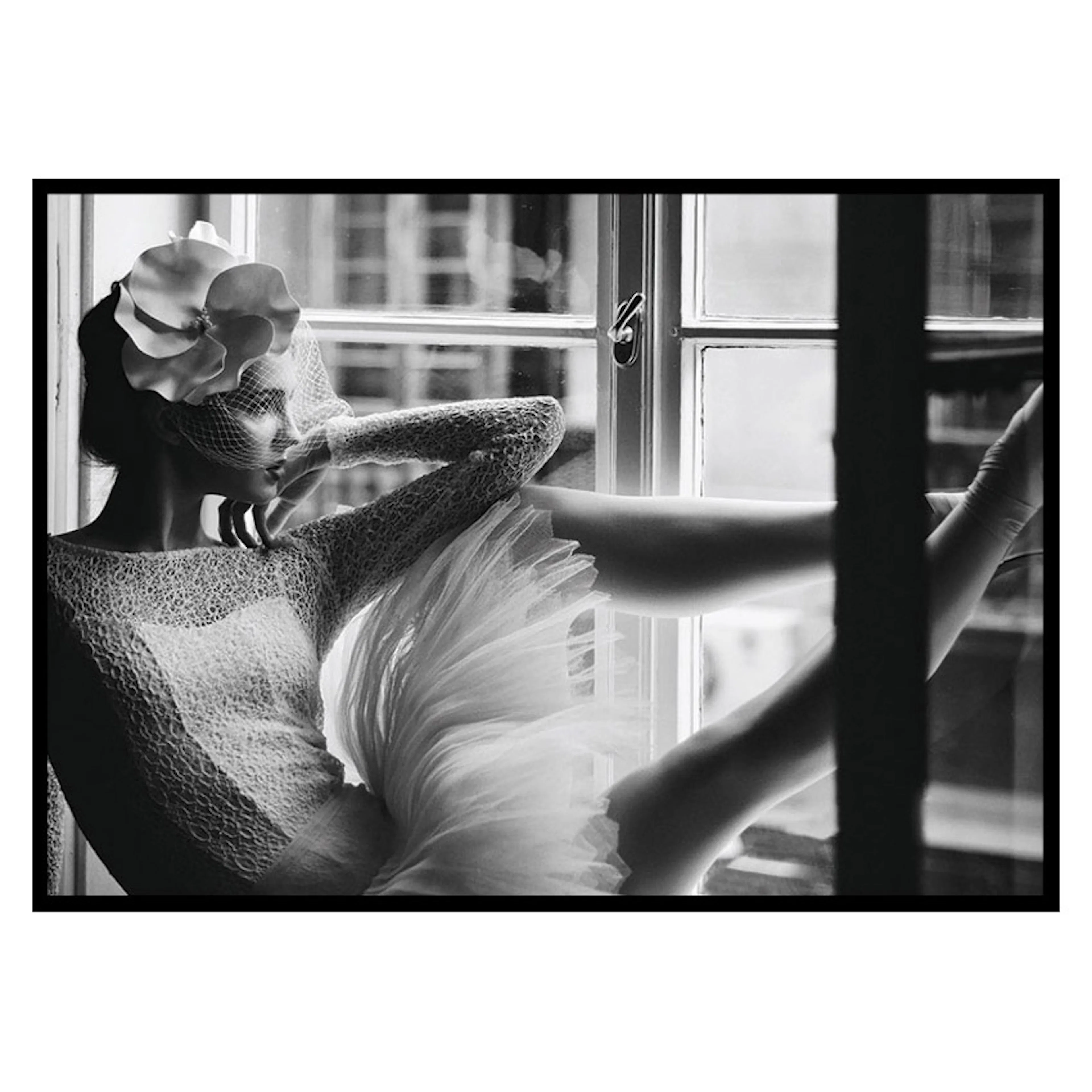Poster Gallerix Woman In Window BW