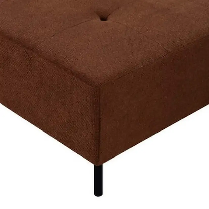 Fotpall In Living Stratham