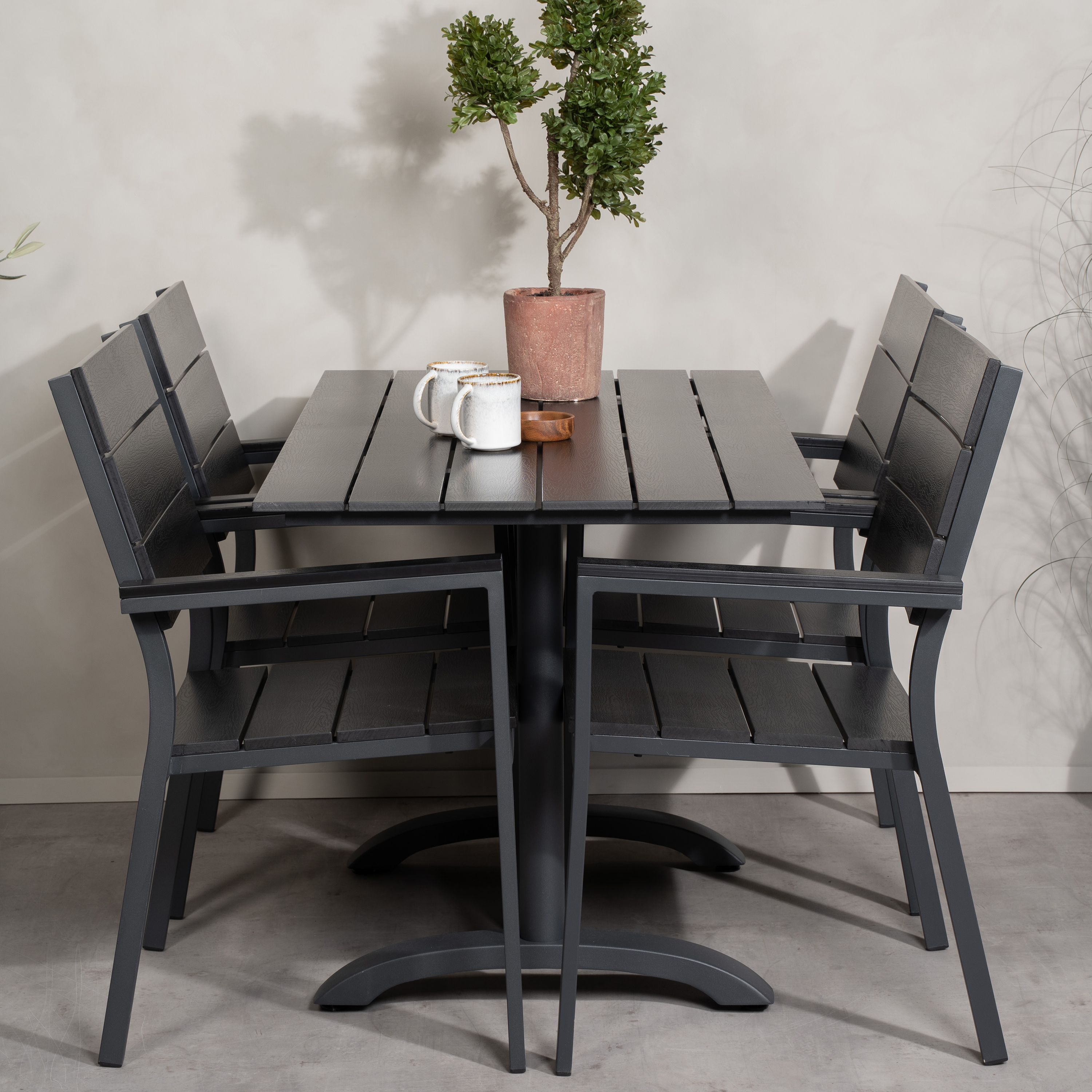 Cafégrupp Venture Home Dolly med 4 Lova Stolar