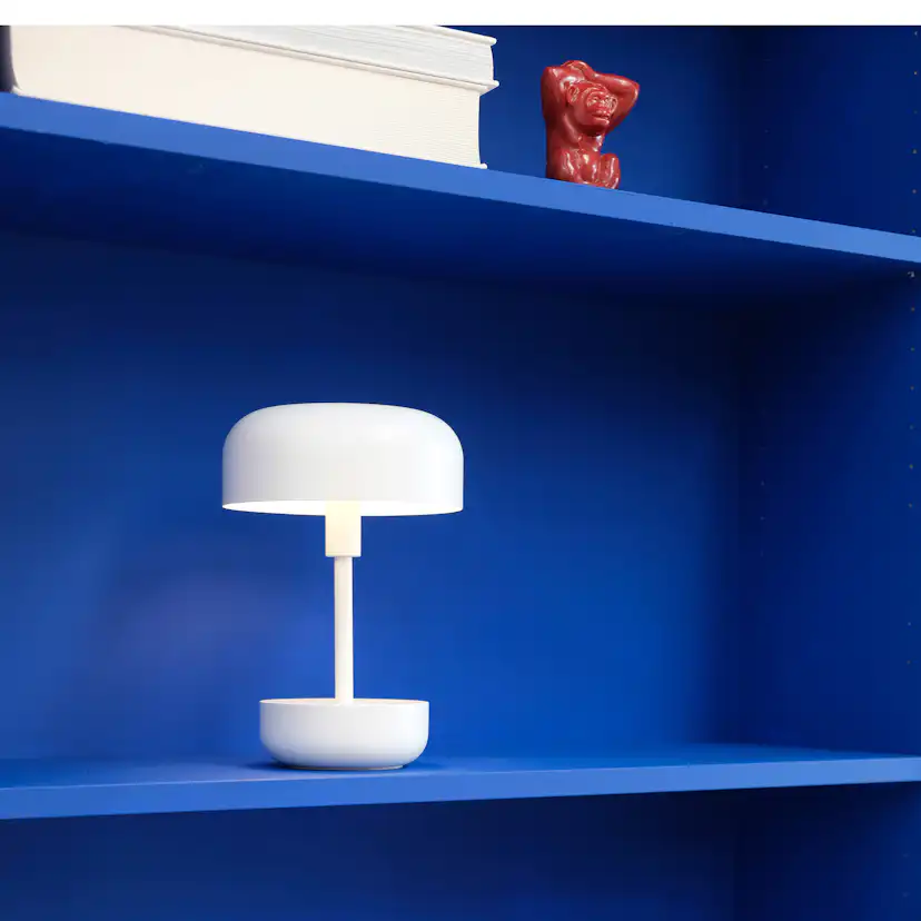 Portabel Bordslampa Dyberg Larsen Haipot LED Uppladdningsbar Vit