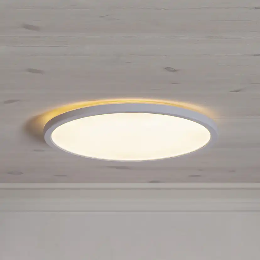 Plafond Star Trading IP44