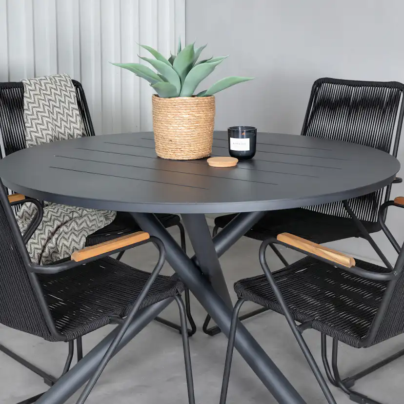 Matgrupp Venture Home Ande med 4 Boy Matstolar