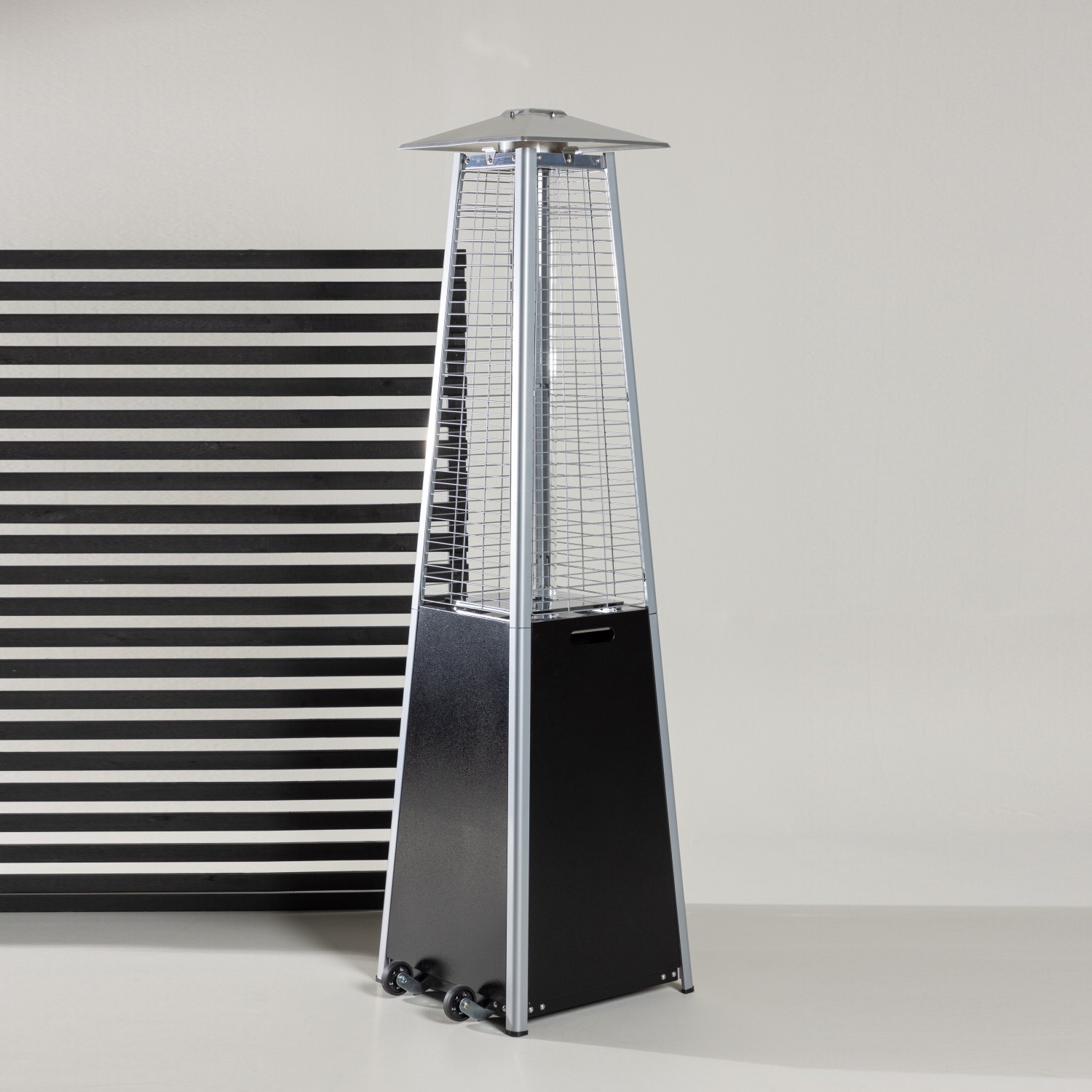 Terassvärmare Venture Home Hottie Square, Stående Gasolvärmare Utomhus i Aluminium