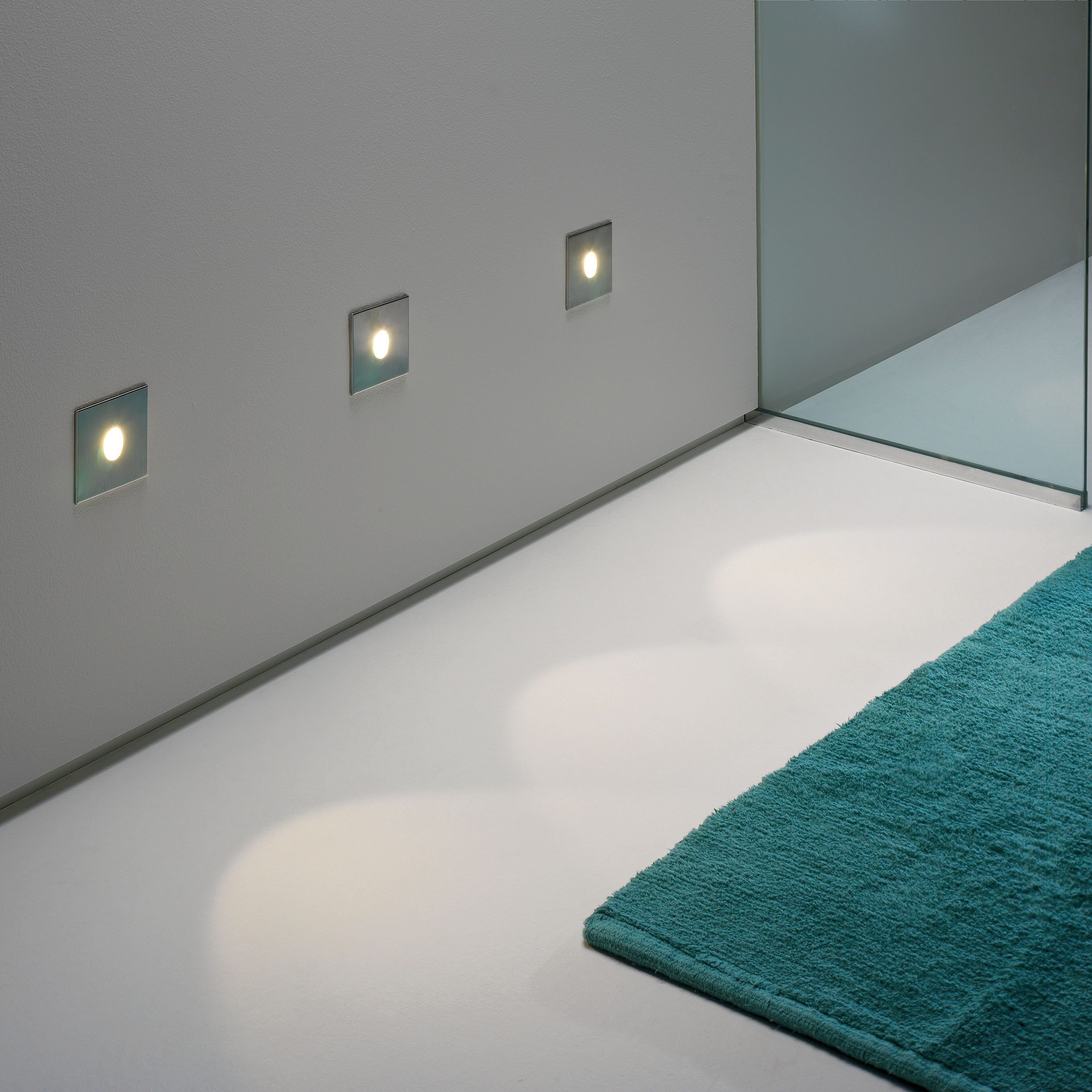 Vägglampa Astro Tango