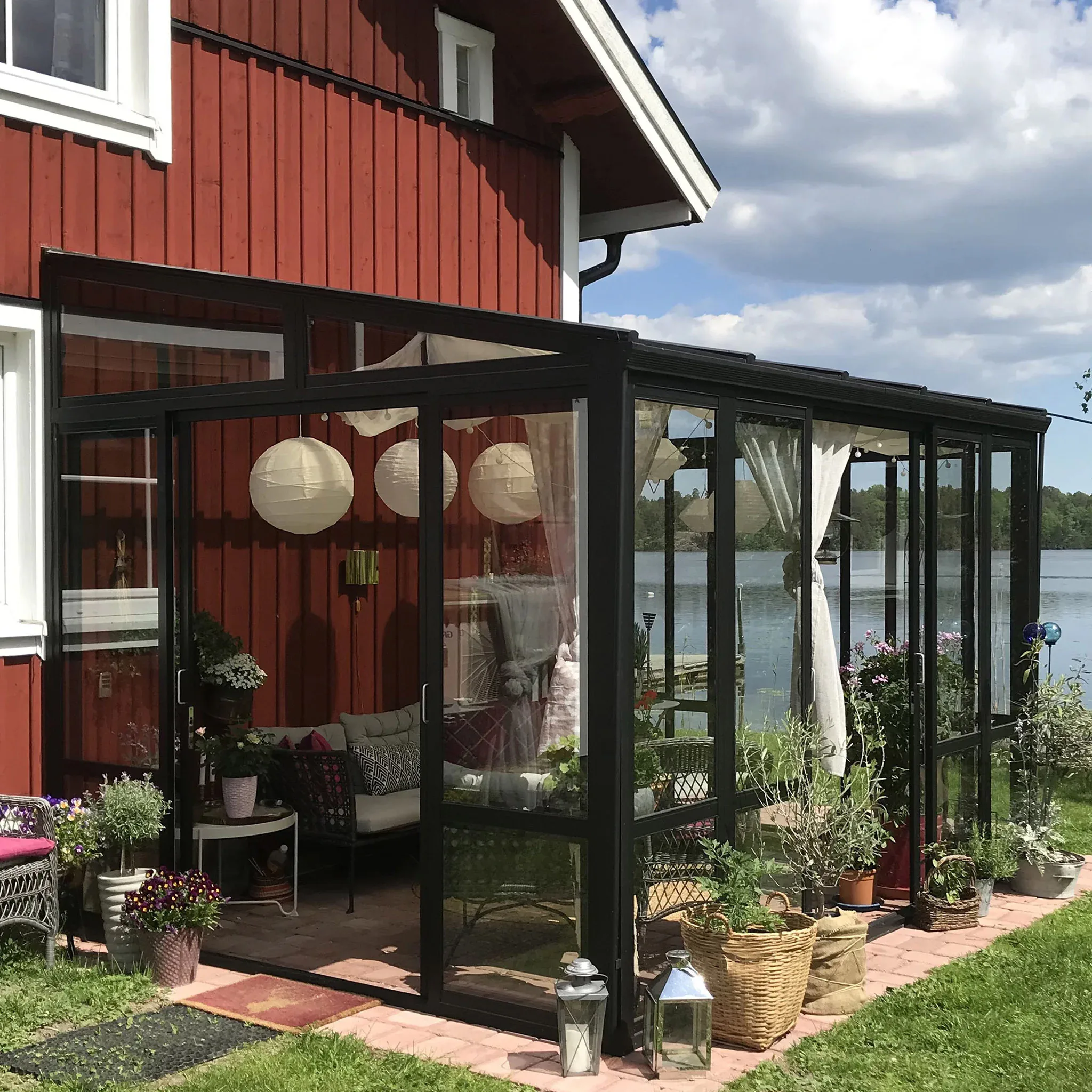 Uterum Metalcraft 10,7m² Säkerhetsglas Svart