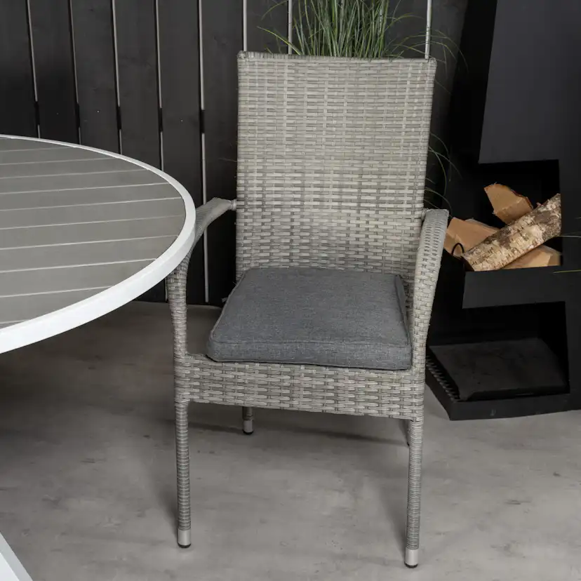 Parma Bord140-Vit Alu/Grå Aintwood+Anna stol(stackable)-Grå4 Grå