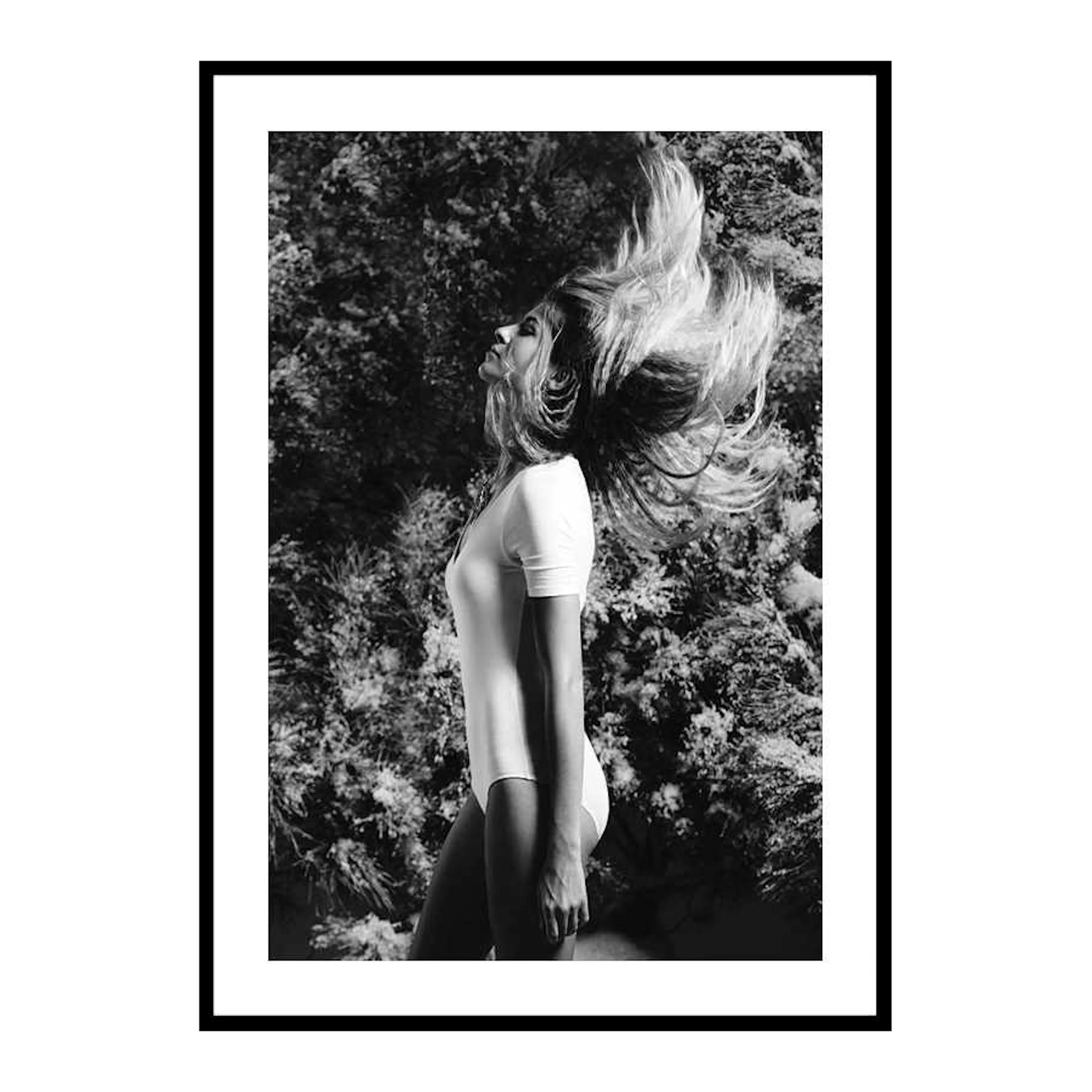Flying Hair 30x40 cm
