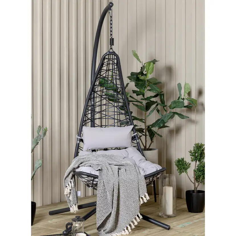 Edinburgh Hanging chair - Black frame/black wicker/grey cush Svart/Grå