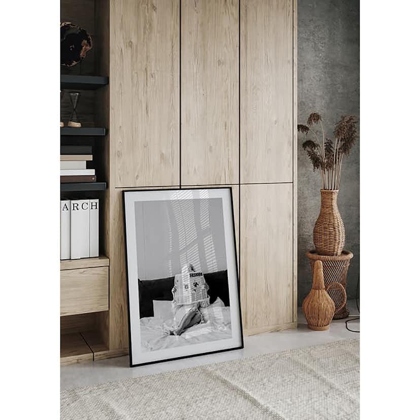 Poster Gallerix Reading In Bed