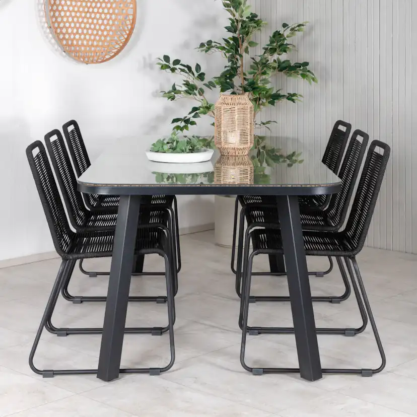 Matgrupp Venture Home Peoria med 6 Leon Stapelbara Matstolar