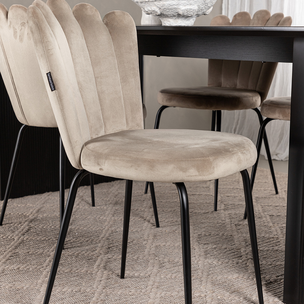 Matgrupp Venture Home Vail med 4 Limhamn Light Stolar