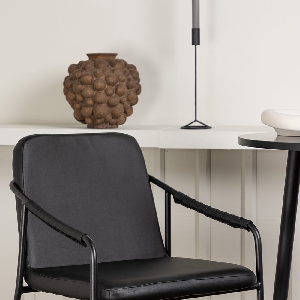 Matgrupp Venture Home Plaza Ø60 cm med 2 st Bella stolar