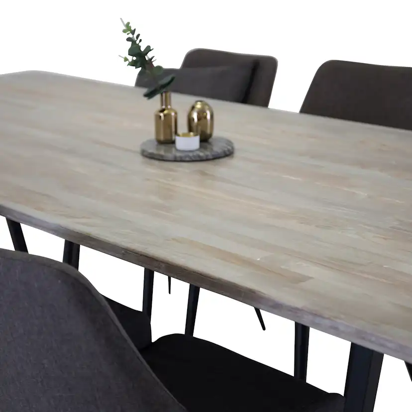Matgrupp Venture Home Jenni med Plake Stolar