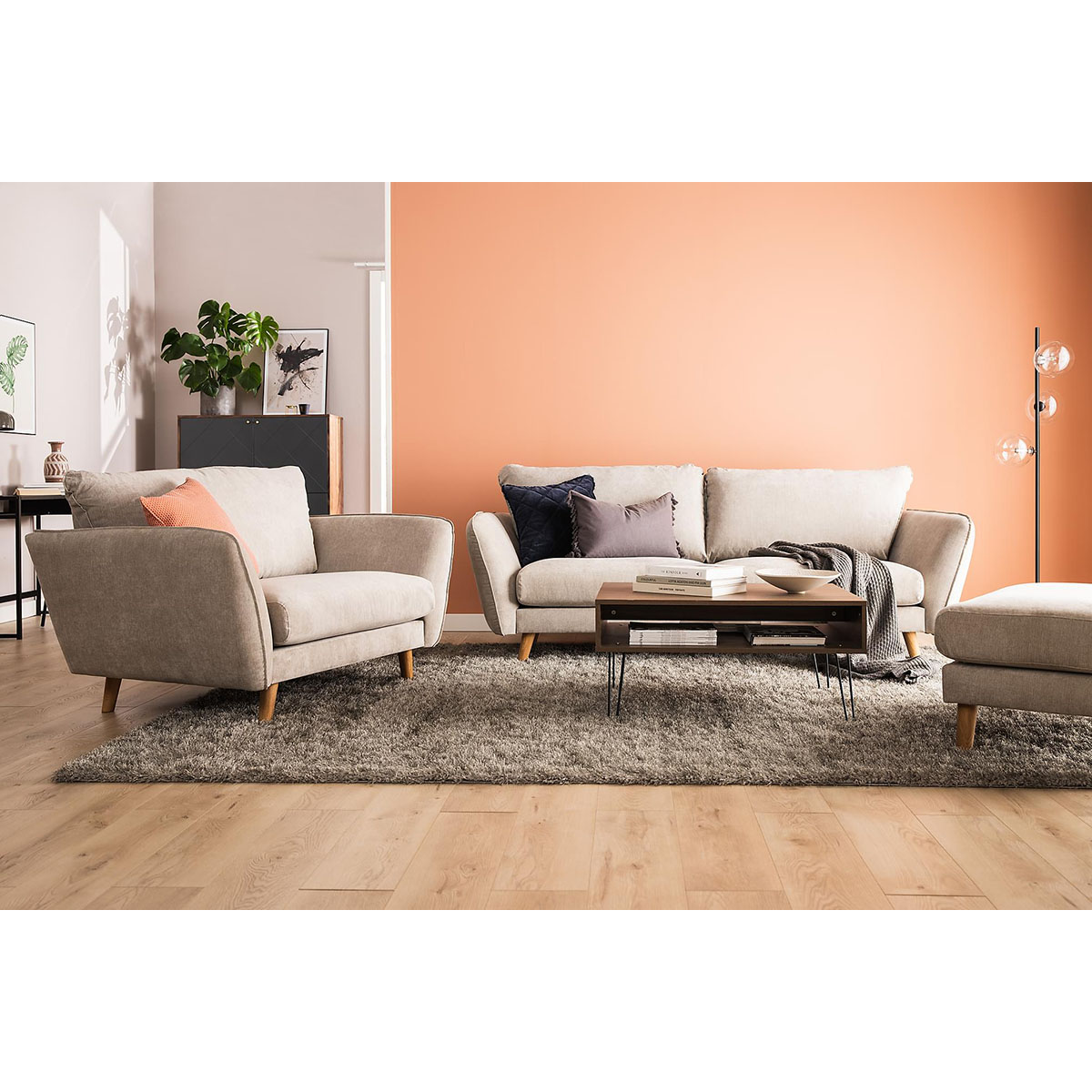 Trend Lyx Schäslongsoffa Vänster Beige, Svarta ben