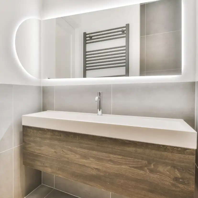 Spegel Vidi Aura med LED-belysning