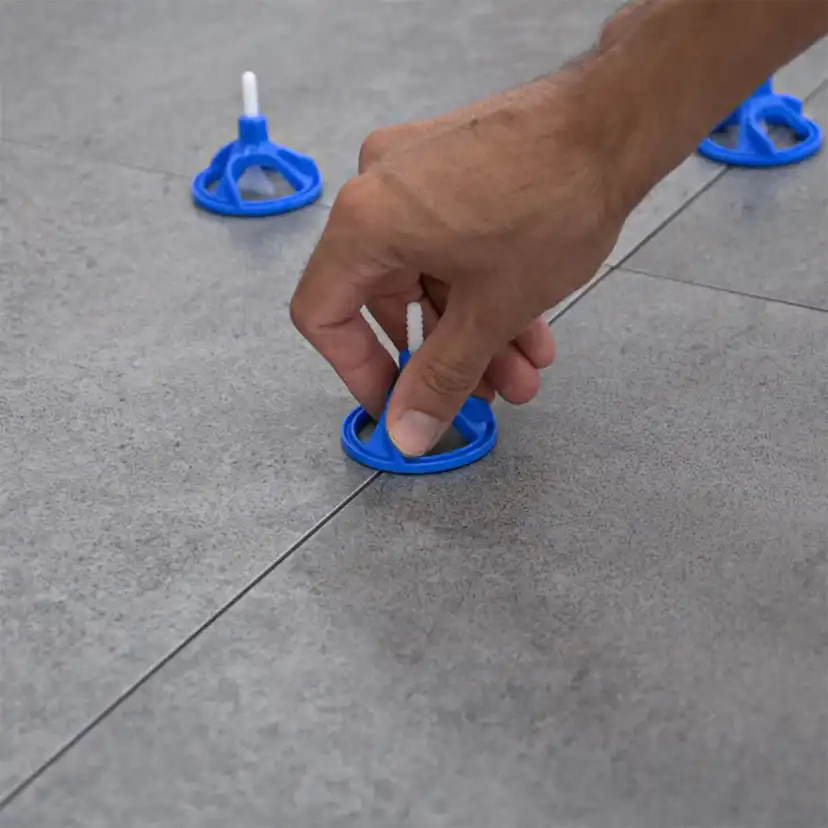 Hurricane Nivåhatt 100 st