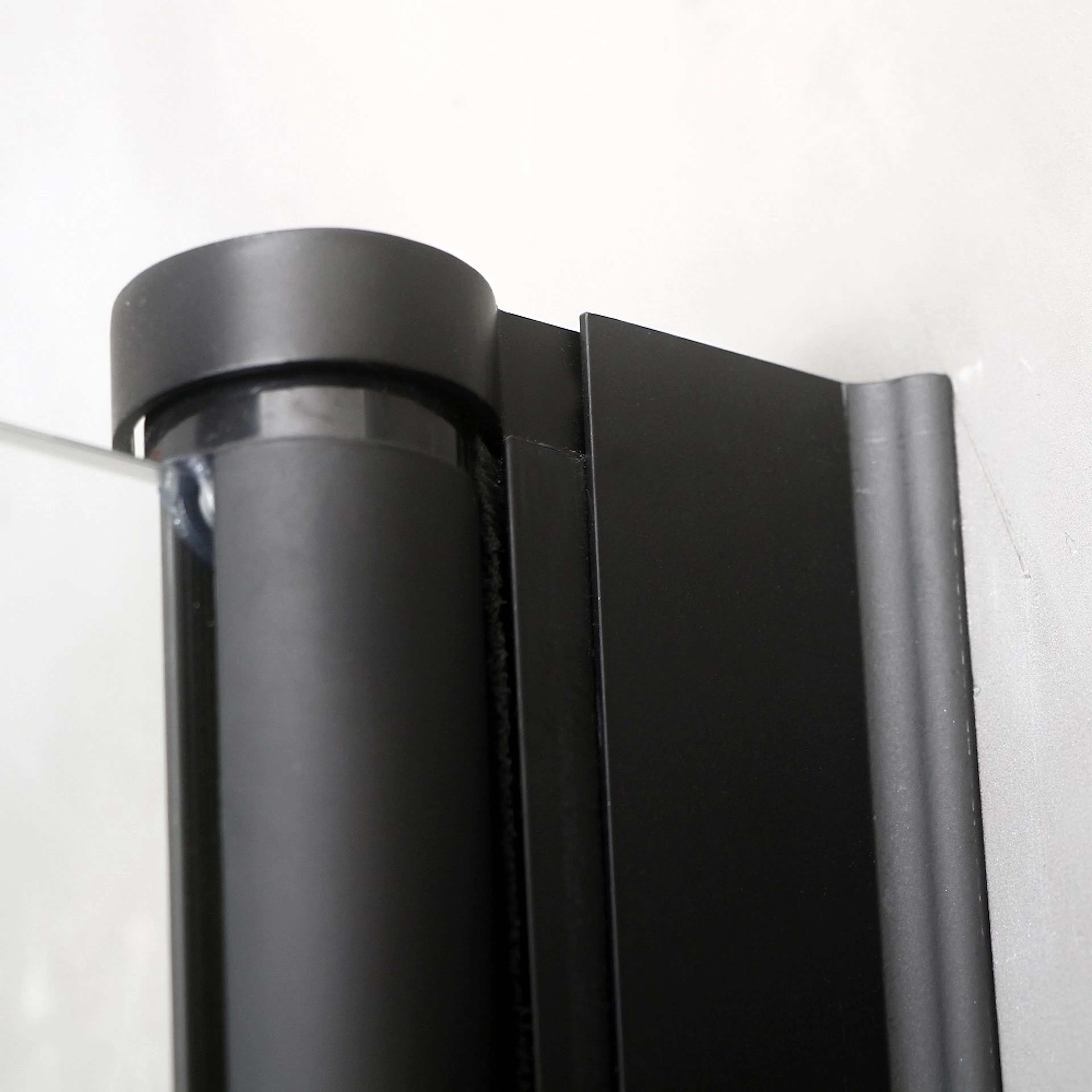 Duschhörn Bathlife Mångsidig Rund Dörr 45° Svart