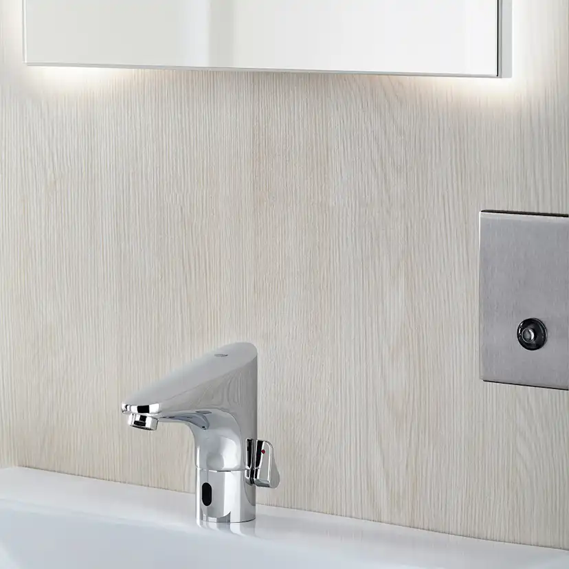 Tvättställsblandare Grohe Europlus E Beröringsfri