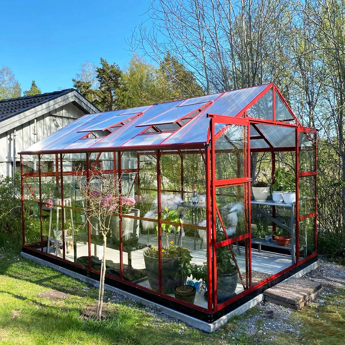 Växthus 9,56 m2, glas, pc-tak (372X257X228CM), Röd Röd