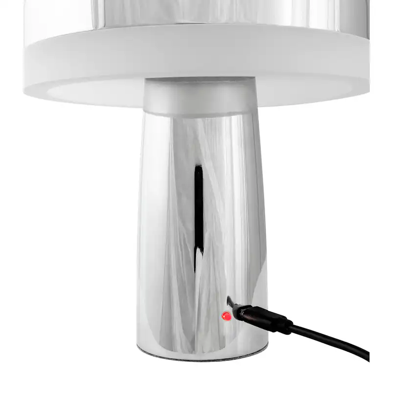 Portabel Bordslampa Dyberg Larsen Porter LED Uppladdningsbar Krom